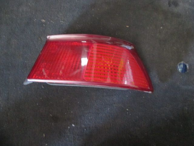 Farol Tras 36380748 ALFA ROMEO 145 1995 3P DRT CARELLO ALFA ROMEO 145 2000 1.4I 103CV 3P PRETO DRT