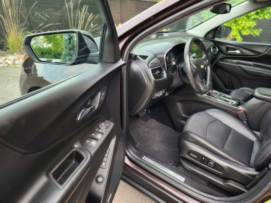 Chevrolet Equinox Premier      2020