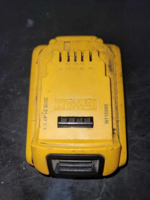 Bateria Dewalt 18V 2ah