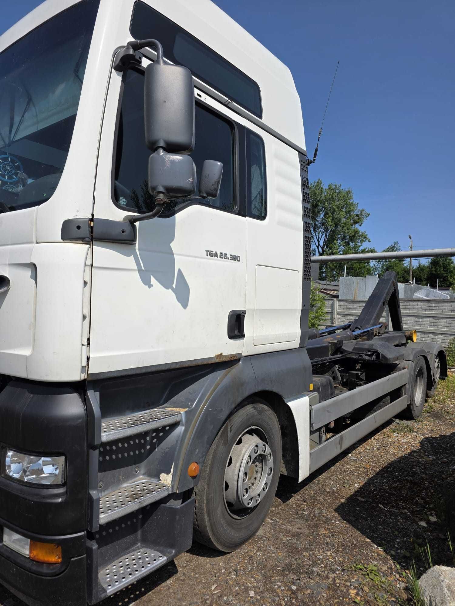 MAN TGA  2005R hakowiec