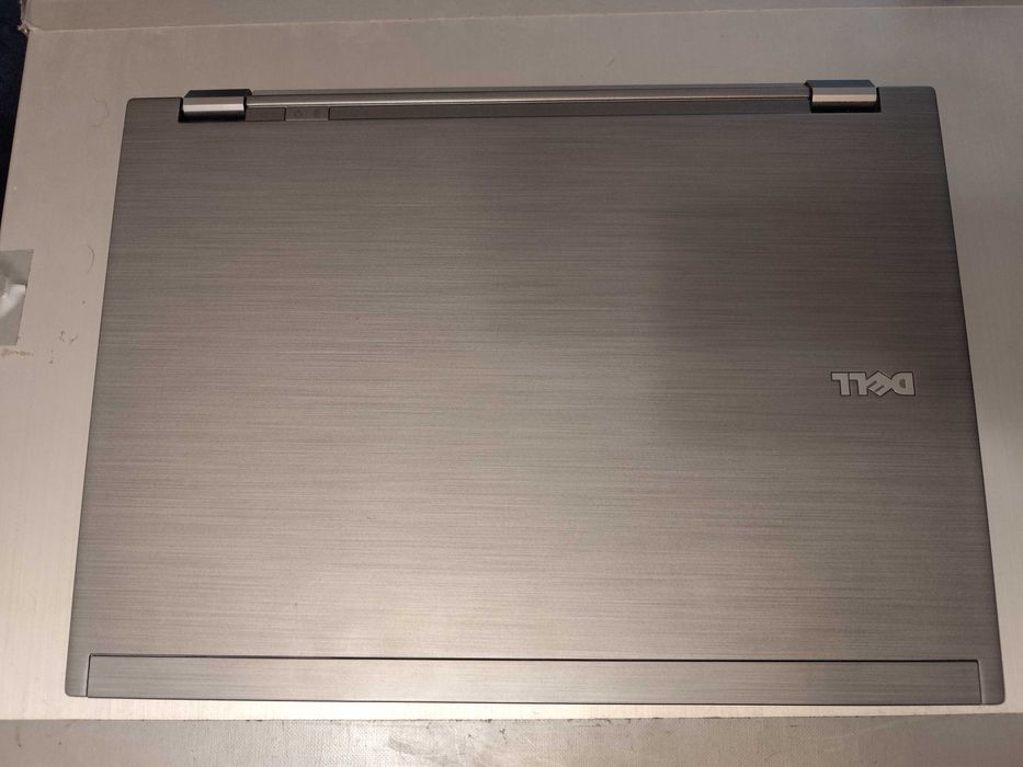 Portátil Profissional DELL Latitude E6410 - Intel I3 - 2 Baterias