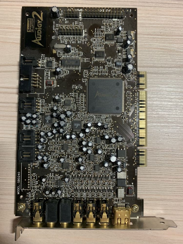 Звуковая карта Sound Blaster Audigy 2 CA0102-IAT