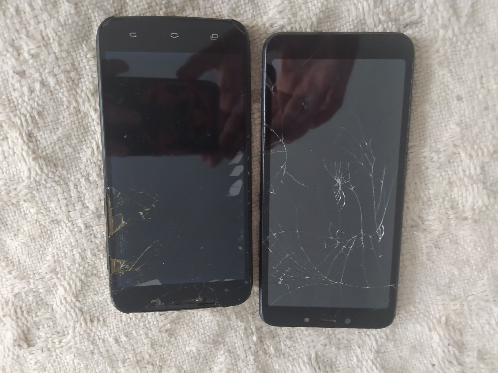 Bravis a554 і tecno pouvoir 3 air