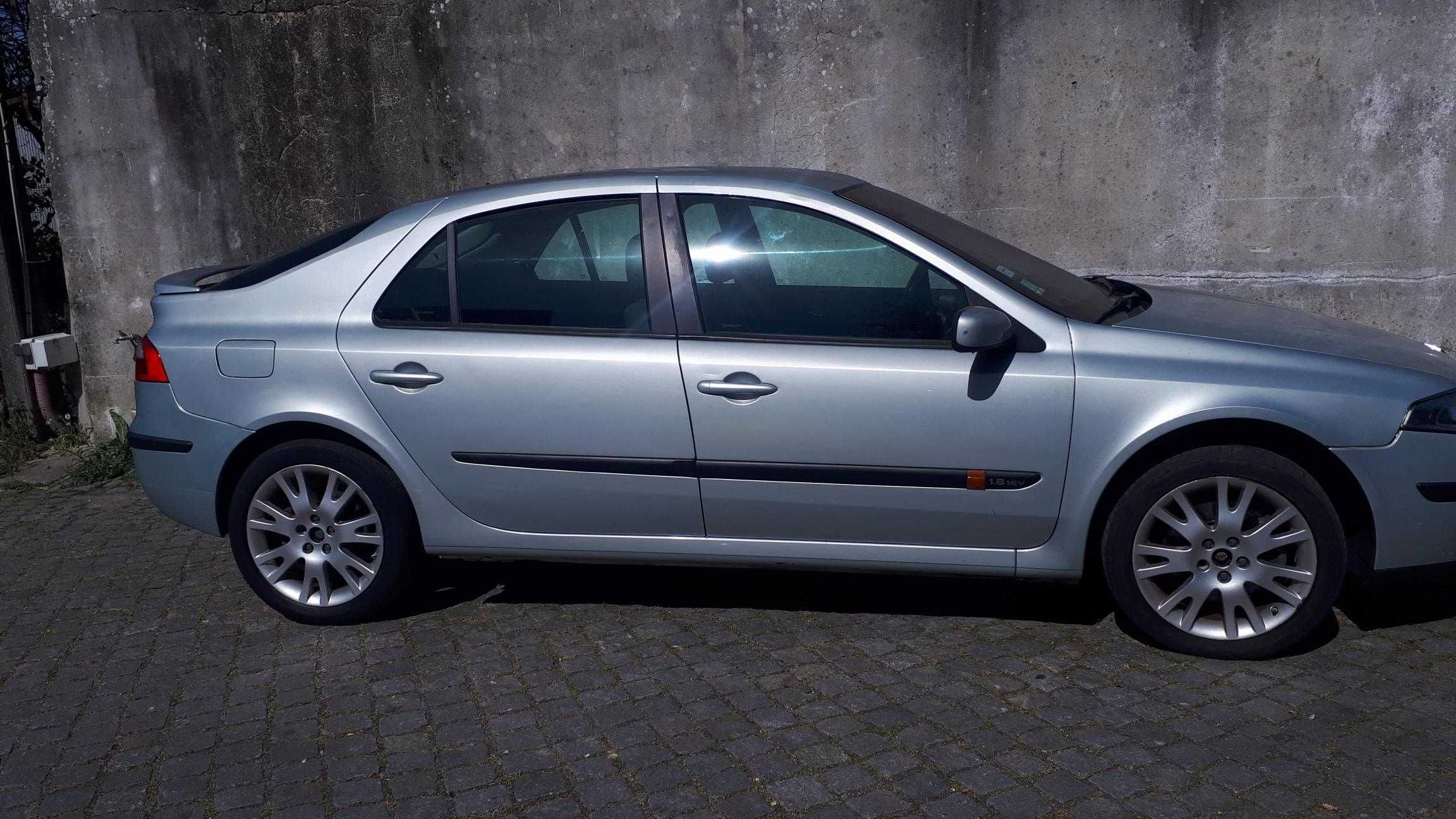 RENAULT LAGUNA II 1.8 16V DE 2001