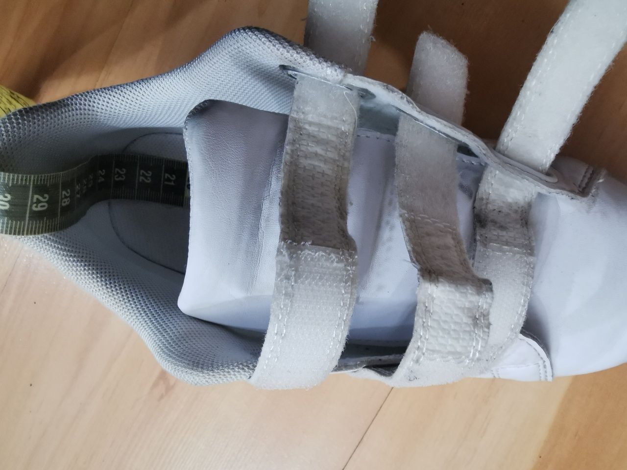 Adidasy, buty sportowe Graceland, rozmiar 35
