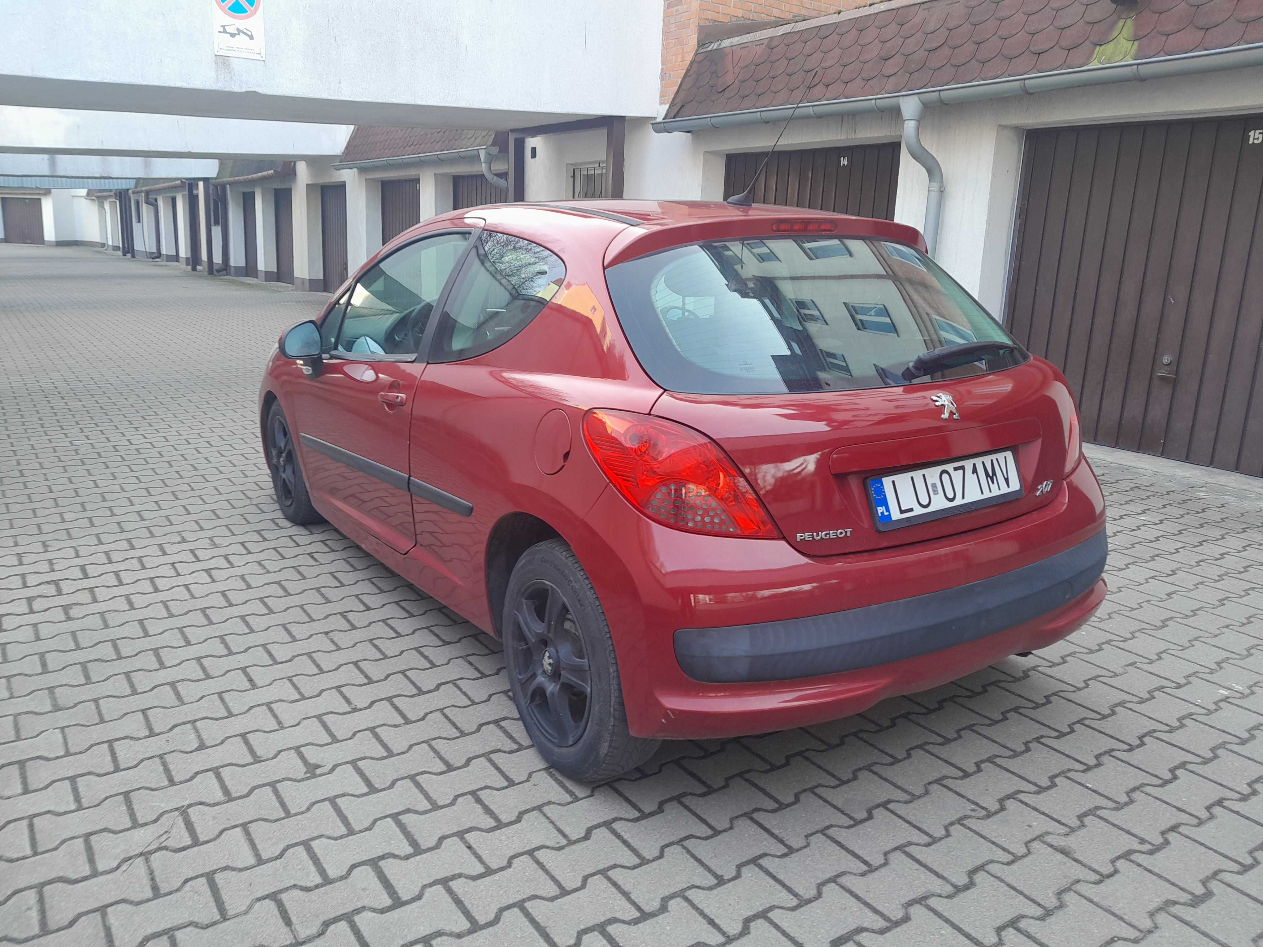 Peugeot 207  2008 Rok  1.4 Benzyna + Gaz