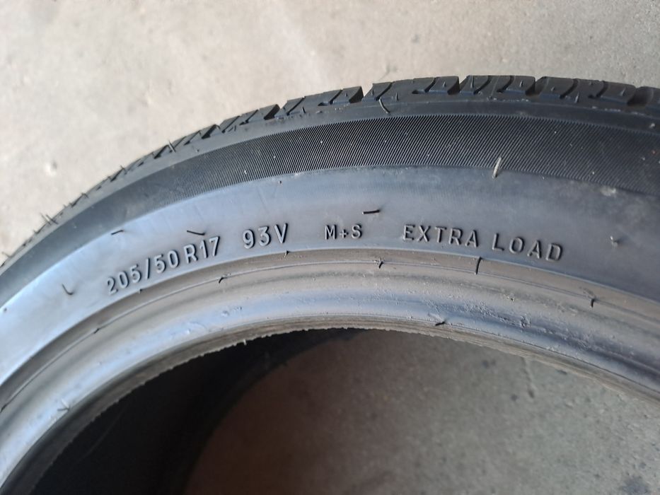Opona 205 50 R17 93V Uniroyal Tiger Paw Touring A/S