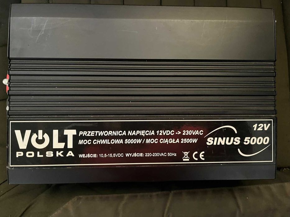 Преобразователь напряжения Volt Polska SINUS 5000 12V/230V 2500/5000W