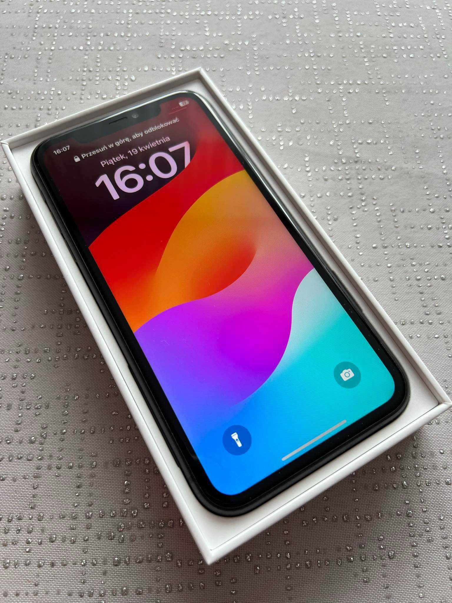 Iphone 11 64 GB czarny