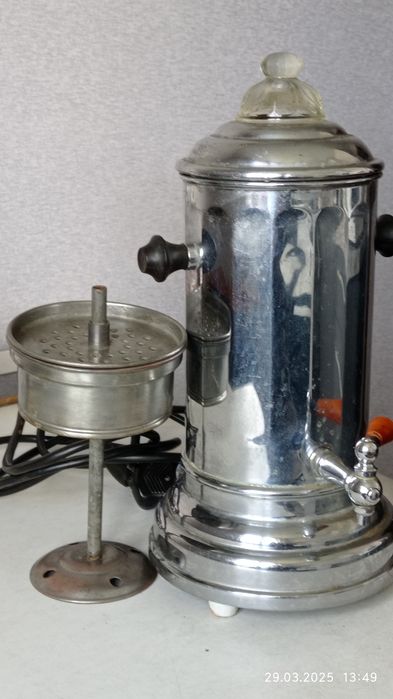 Чайник (самовар) електричний