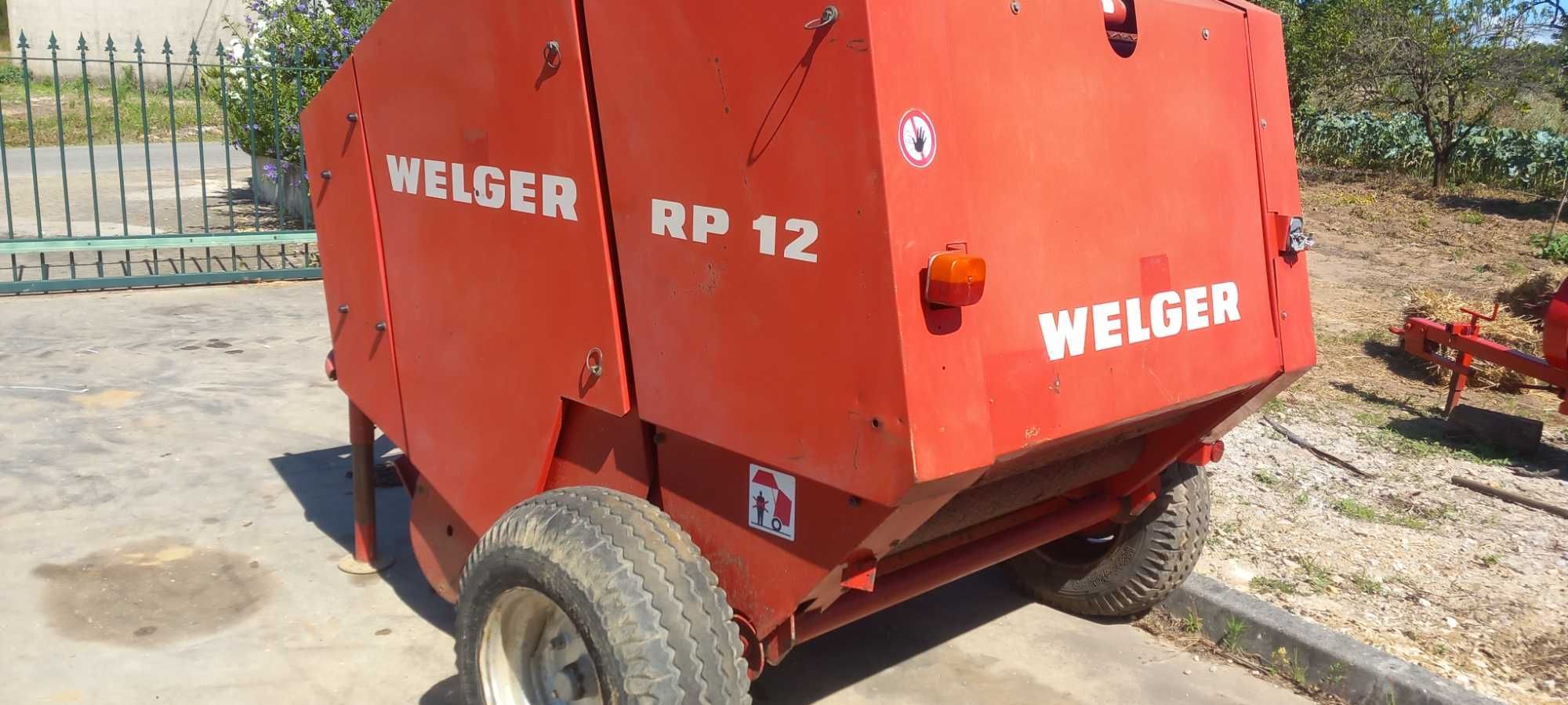 Enfardadeira WELGER RP 12
