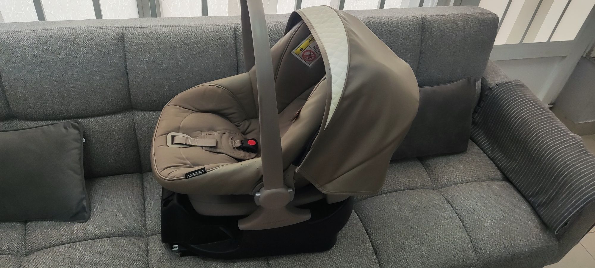 Carrinho Bébécar,carro + babycoq+Isofix