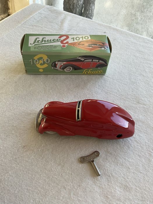 Brinquedo schuco 1010