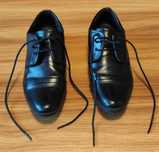 Buty galowe dla chłopca