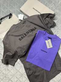 Футболка Balenciaga