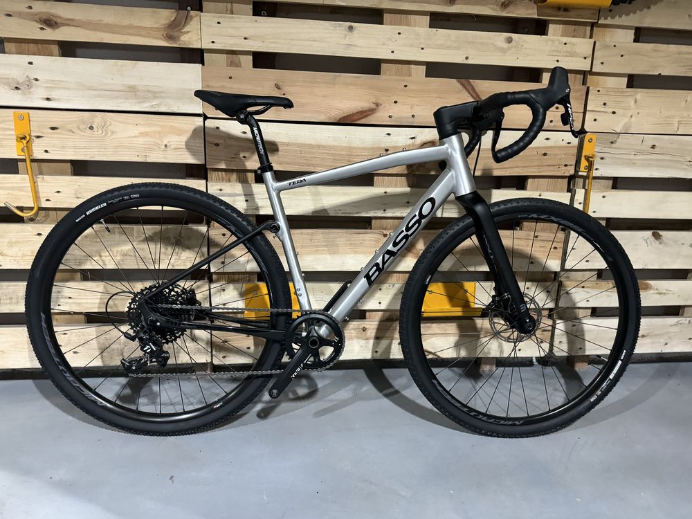Wloski gravel Basso Tera alu-carbon rozmiary wyprzedaz raty 0%