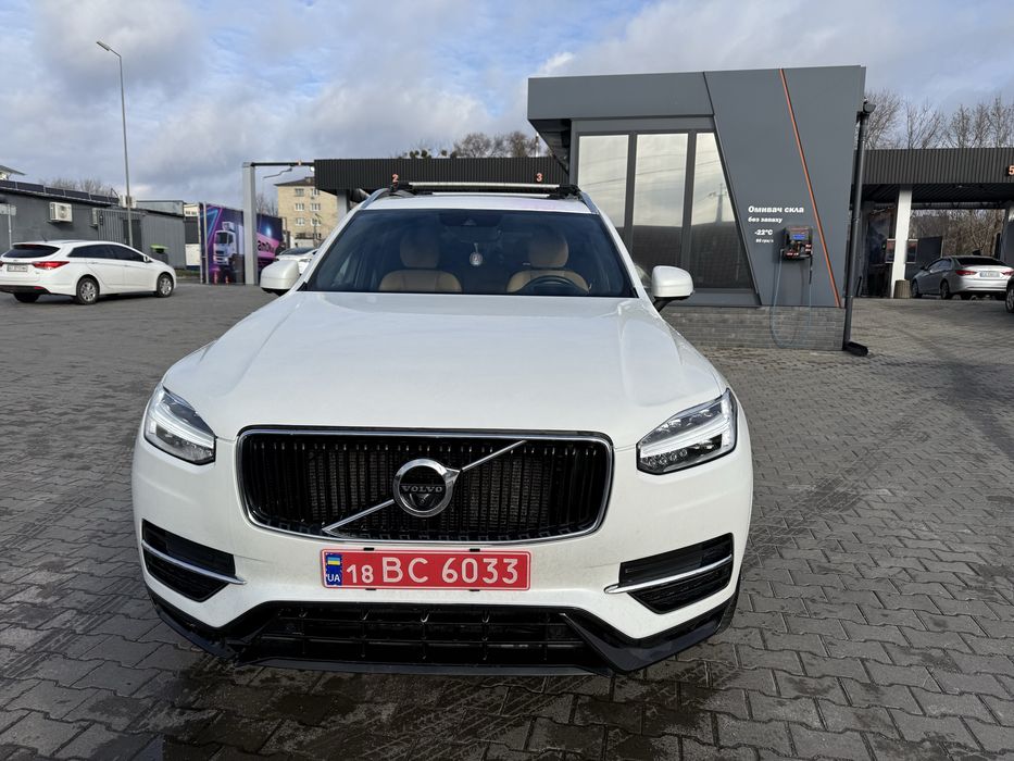 Продам Volvo хс 90