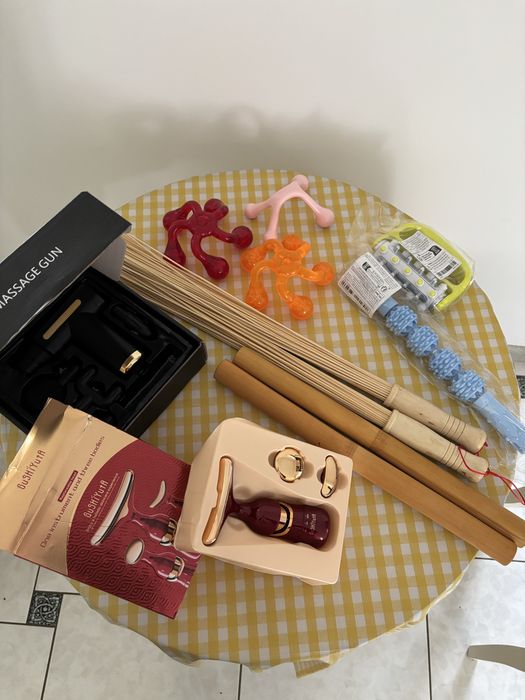 Товари для масажу