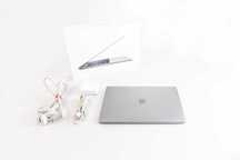 Apple MacBook PRO 13" 2019 A1989 2,4 GHz i5 / 8GB / dysk 500GB