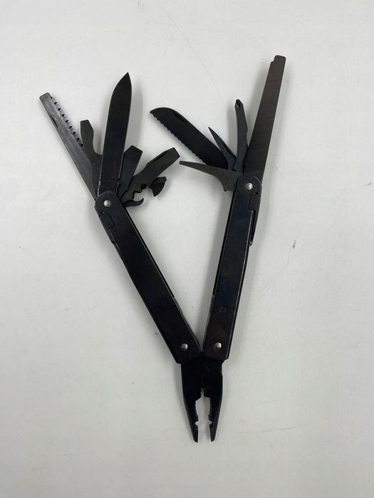 victorinox swisstool bs 3.0323.3cn black oksydowany + etui 27funkcji