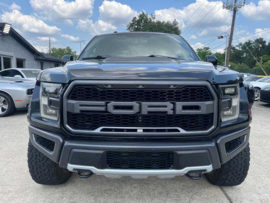Ford F-150 Raptor      2018