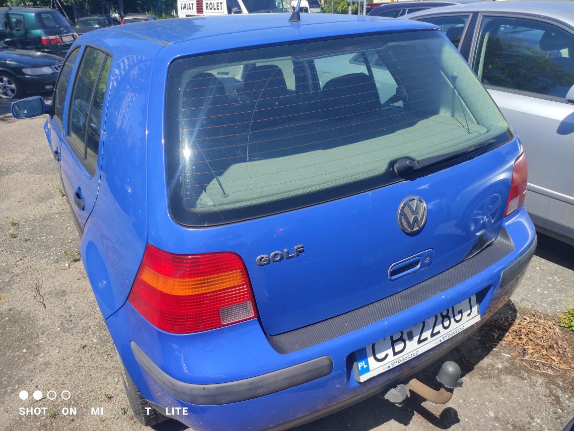 Volkswagen Golf  4