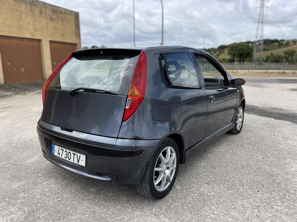 Fiat punto 6 sped sport em otimo estado