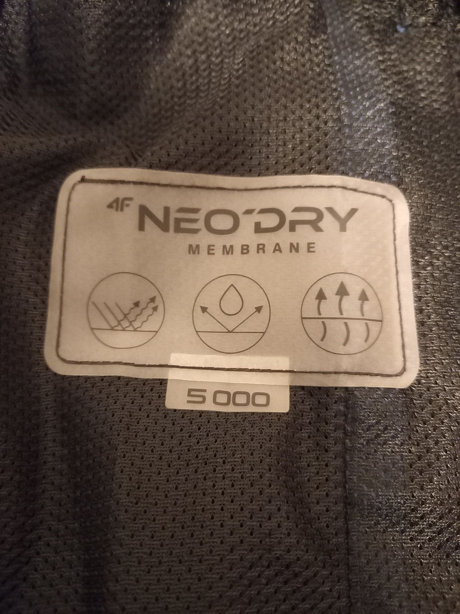 Kurtka funkcyjna 4F membrana 5000 rozm M. Stan idealny!