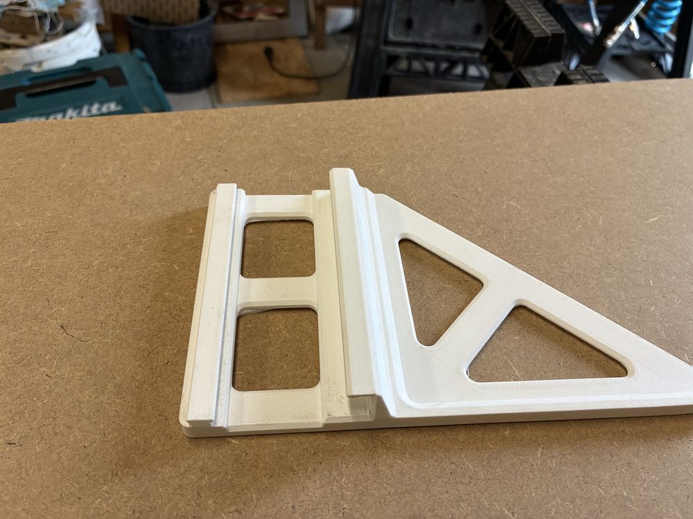 Przykładnica kątowa 90° i 45° do szyny Makita / Festool – Wydruk 3D