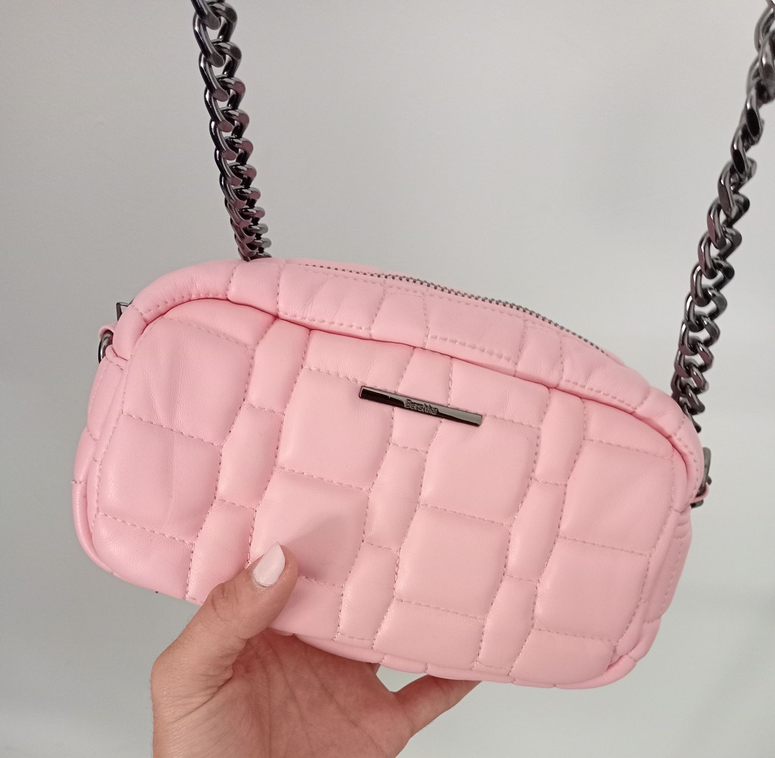 Mala pequena Bershka rosa