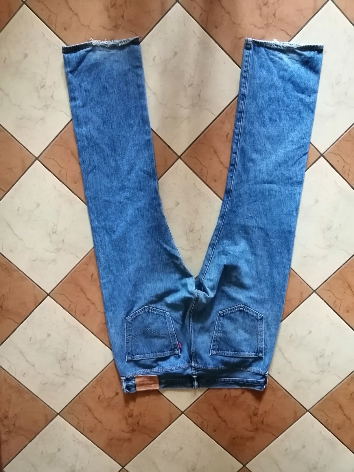 Levis 501 spodnie jeans W36 L32