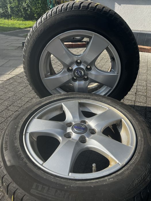 Alufelgi z oponami 205/60 r16 zimowe