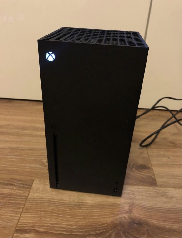 Konsola Xbox Series X + 2 Pady + Gry + Fortnite Robblox Forza Cod GTA