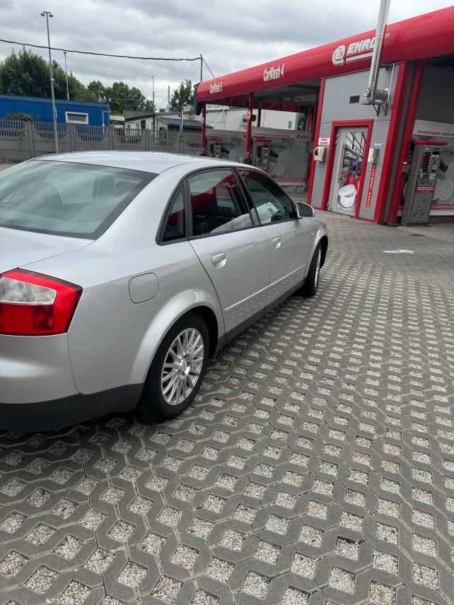 Audi A4 B6 2.0 benzyna z LPG