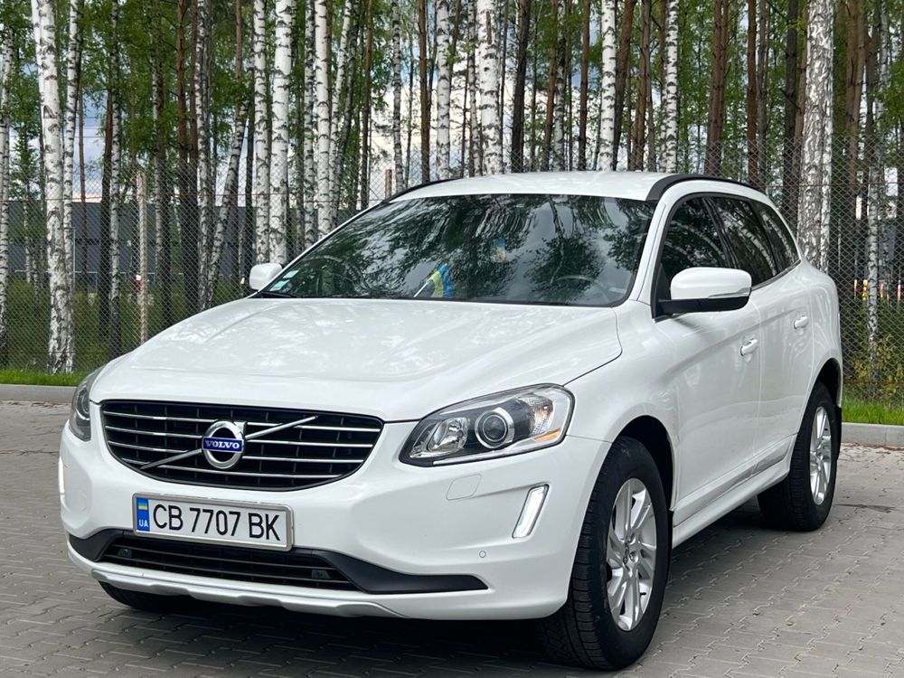 Volvo XC 60 2.0  2014 відмінний стан