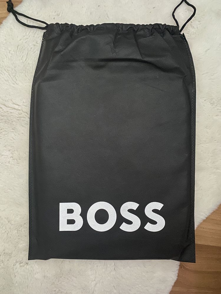Etui na laptopa nowe Boss