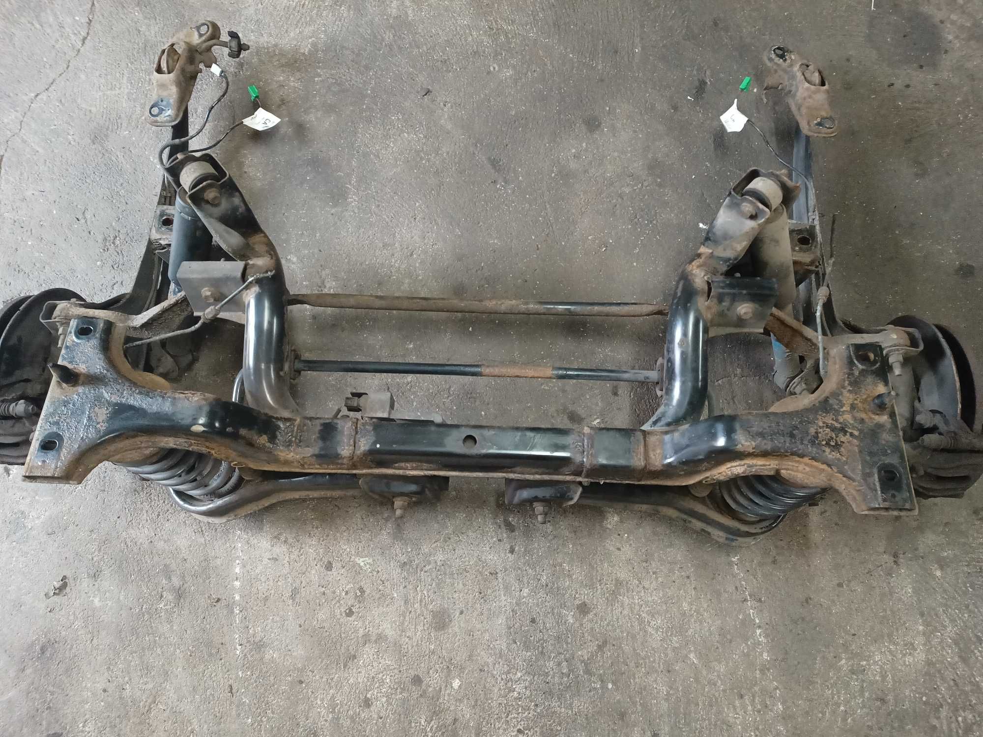 Ford Mondeo mk3 zawieszenie tył kombi