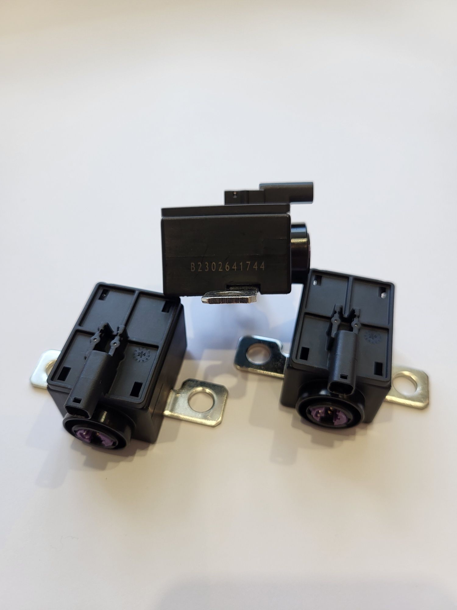 Пиропатрон pss-3 BMW 5 G30 G31 Rivian R1T