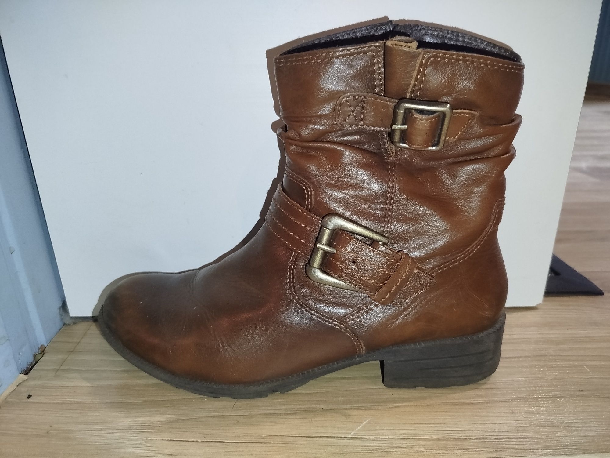 Buty z futerkiem