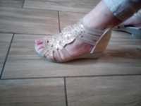 Nowe sandały damskie