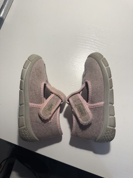 Kapcie dla dziewczynki Befado 22