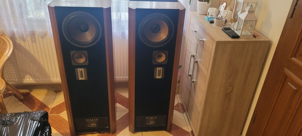 Kolumny QUADRAL Vulkan Mk1