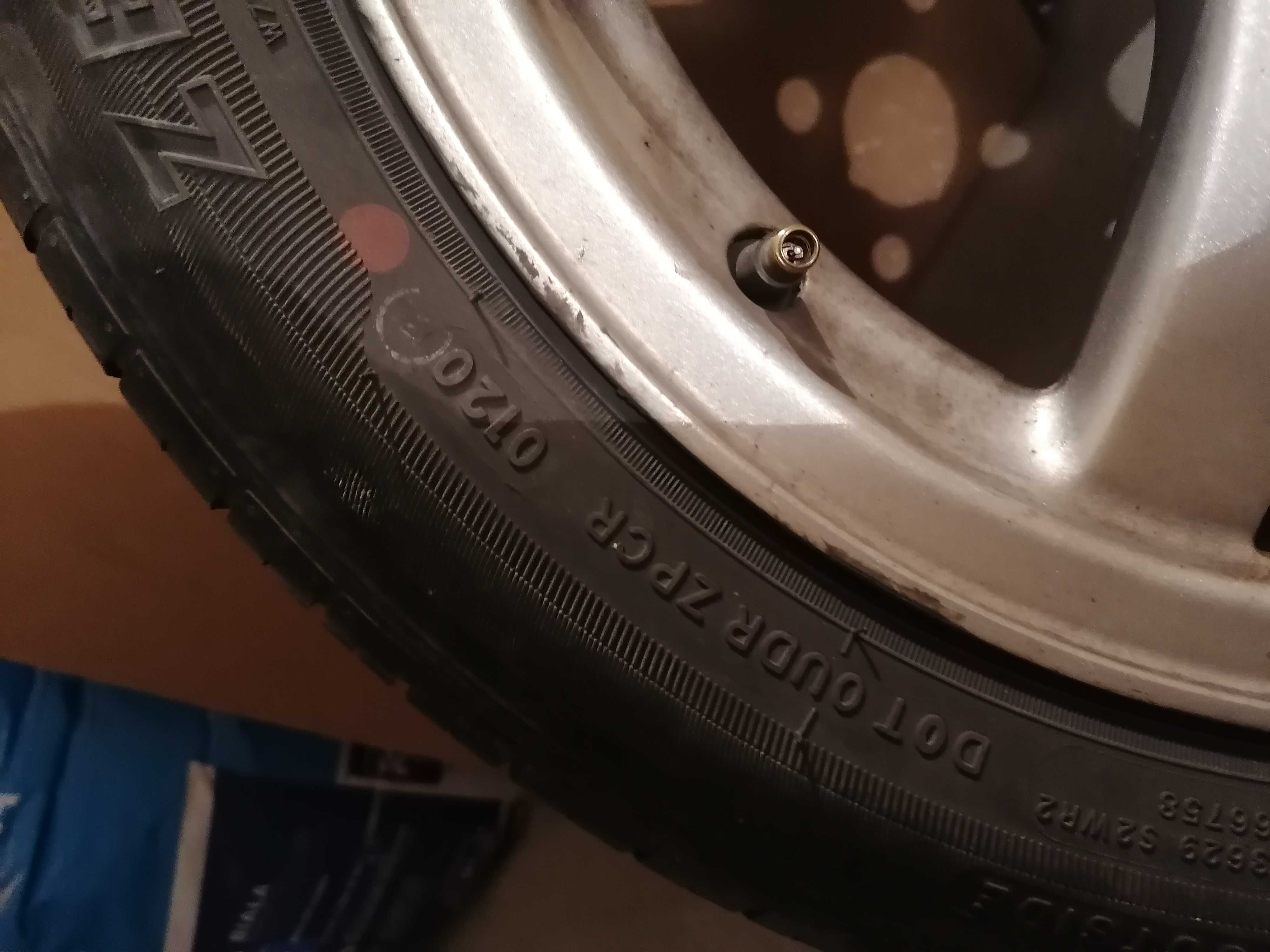 Opony letnie z felgami aluminiowy mi