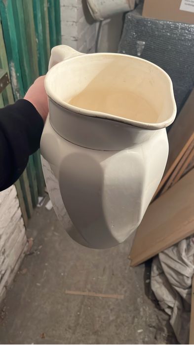 Duży, piękny porcelanowy dzban toaletowy. Misnia??