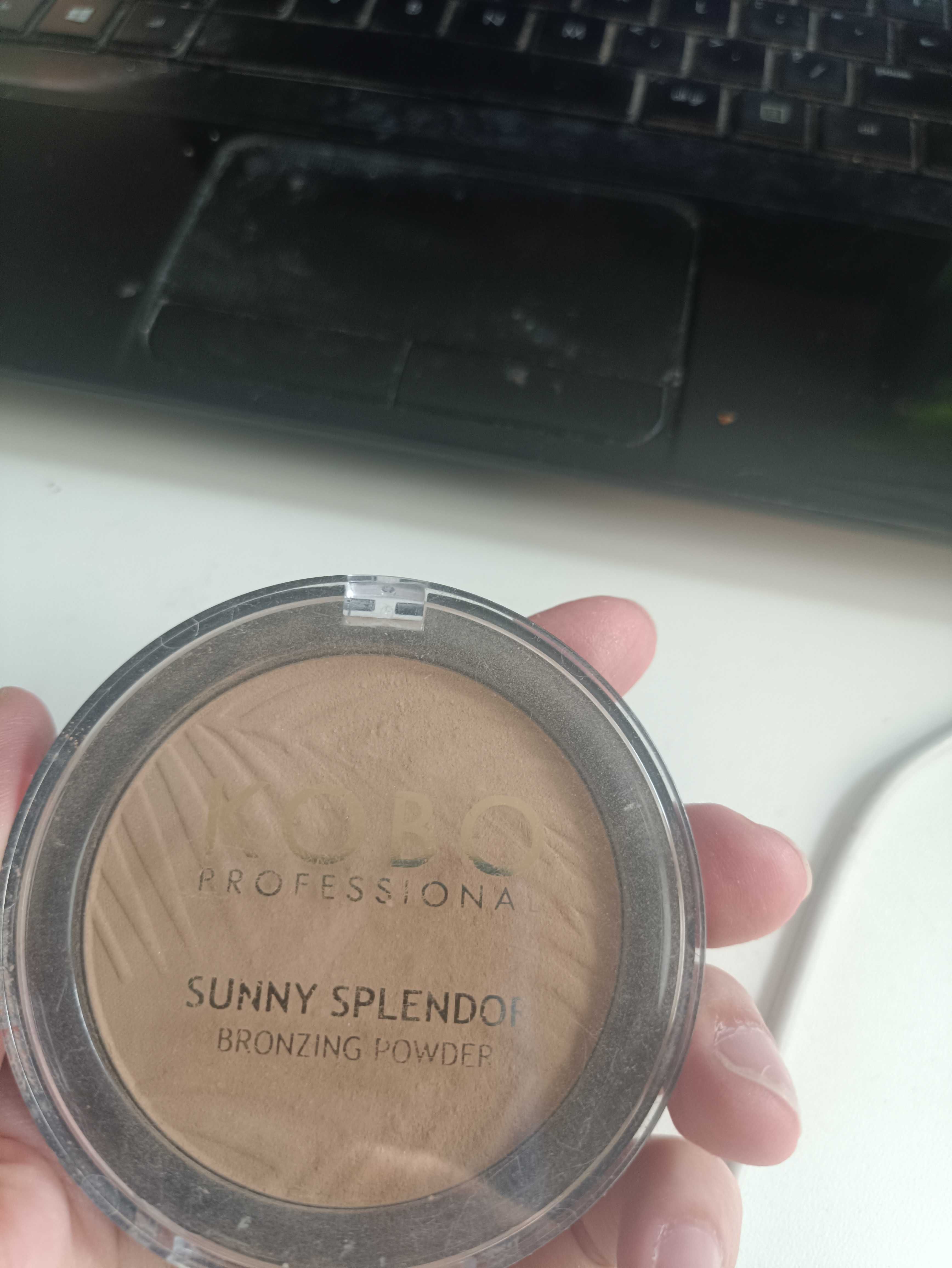 Kobo sunny splendor bronzing powder