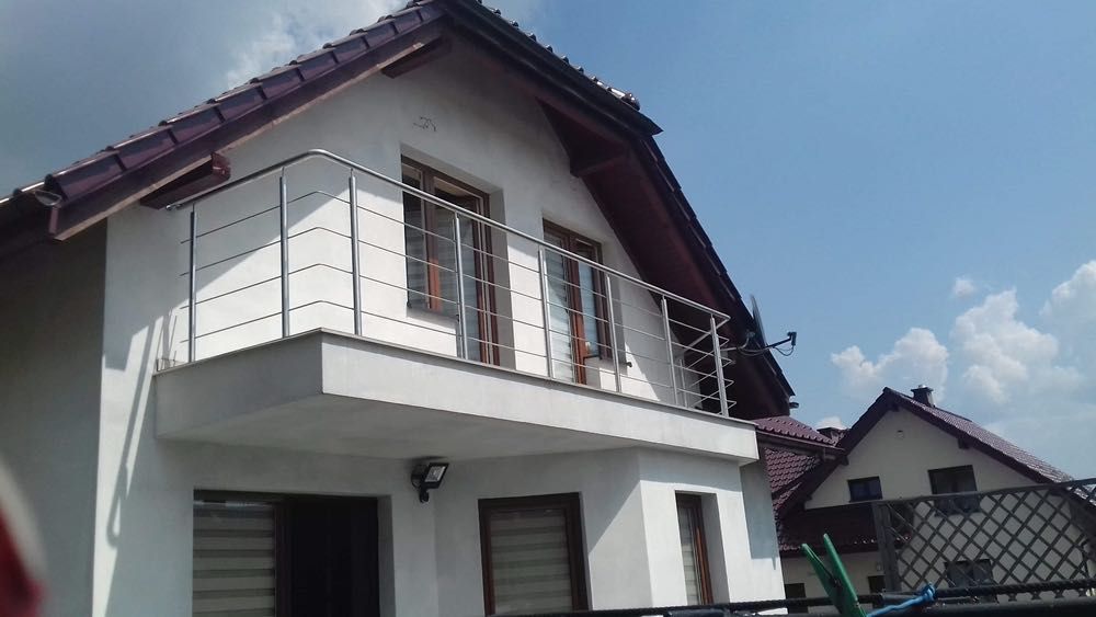 Balustrady nierdzewne zabezpieczenia okienne