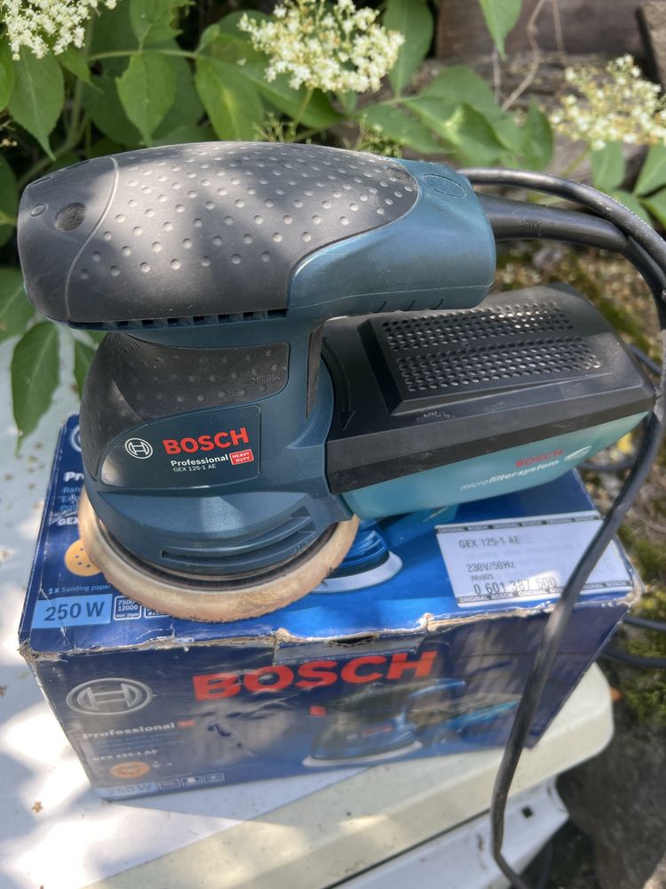 Ексцентрикова шліфувальна машина BOSCH GEX 125-1 AE Professional