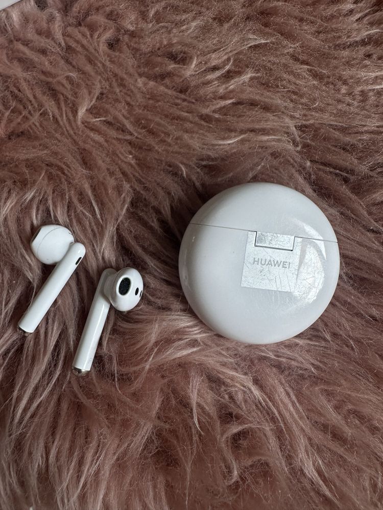 Huawei FreeBuds 4