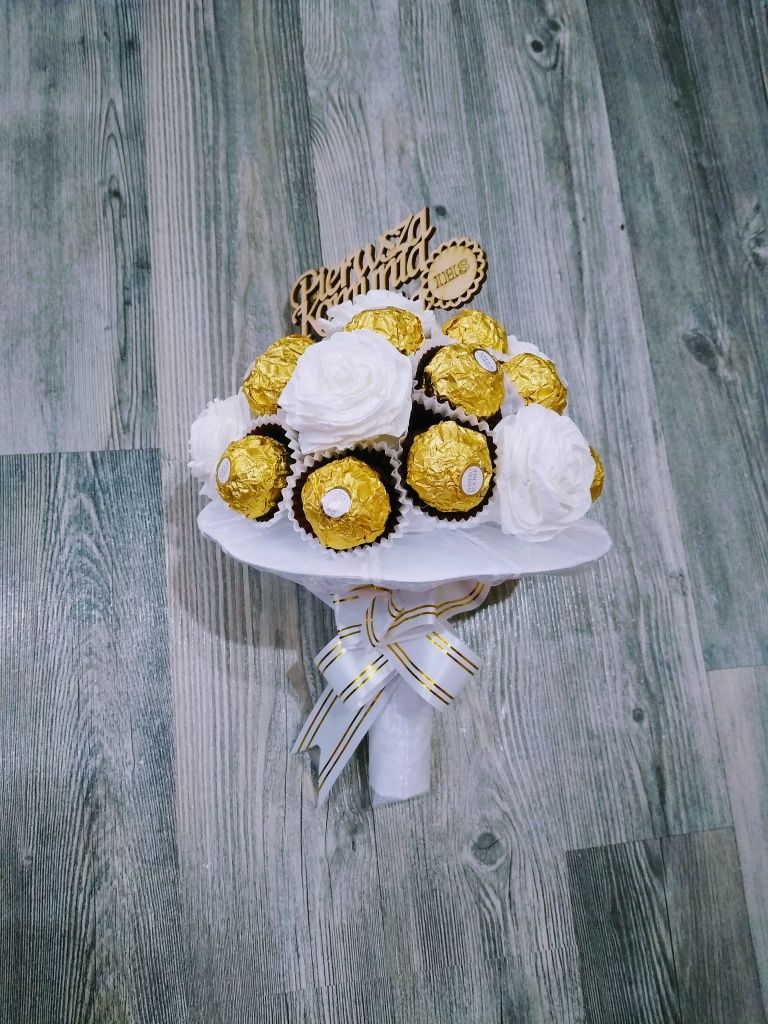Bukiet z Ferrero Rocher Pierwsza Komunia