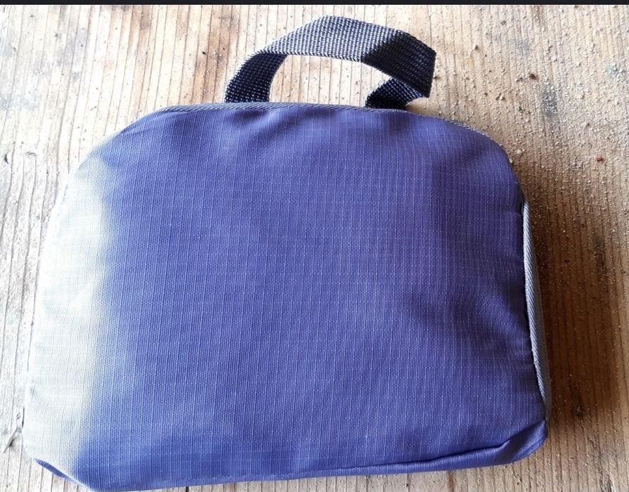 Plecak składany,  wym. po rozłożeniu ok 30cm x 40 cm